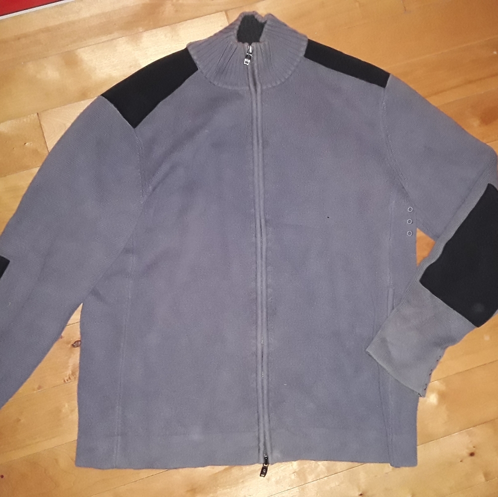 Mens Xl victorinox cardigan